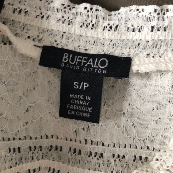 Lace top - Picture 4 of 5